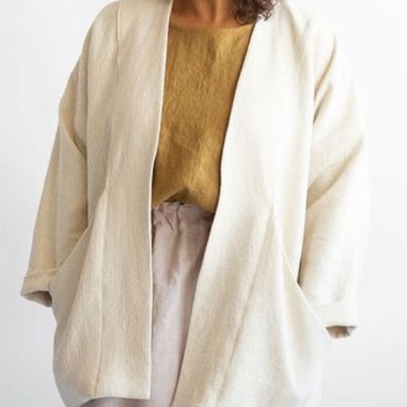 Korinne Vader cream jacket - Picture 1 of 4